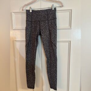 Athleta Grey Salutation Stash Pocket Leggings Size XS